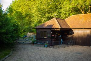 Photo 18- click for photo gallery